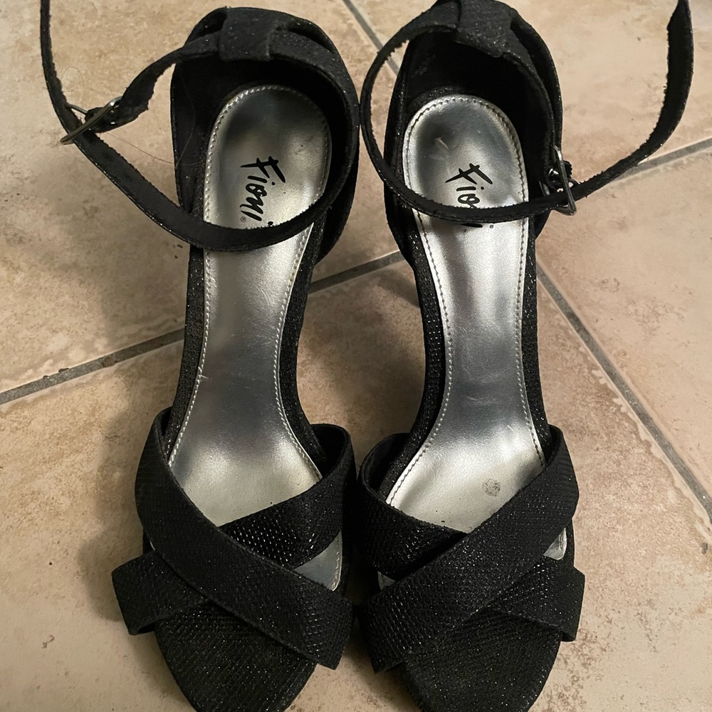 Black sparkly heels